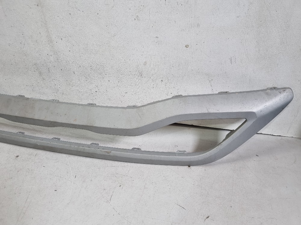 Moldura Central Do Para-choque Traseiro Nivus 2025/2026 3