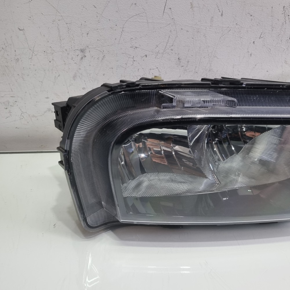 Farol Inferior Direito C/mascara Negra Kwid 2023/25 Original Direito/passageiro 7