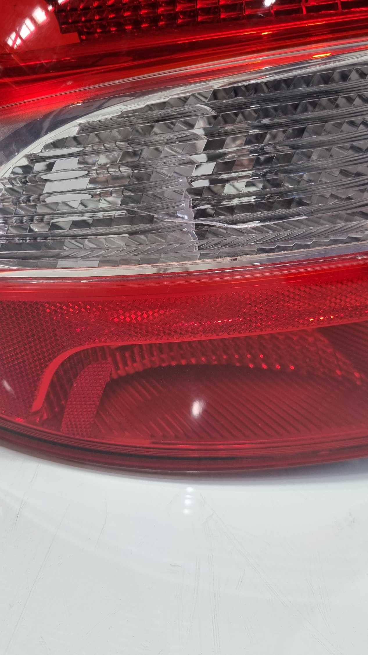 Lanterna lado Esquerda Ford Ka sedan modelo 2018/2022 5