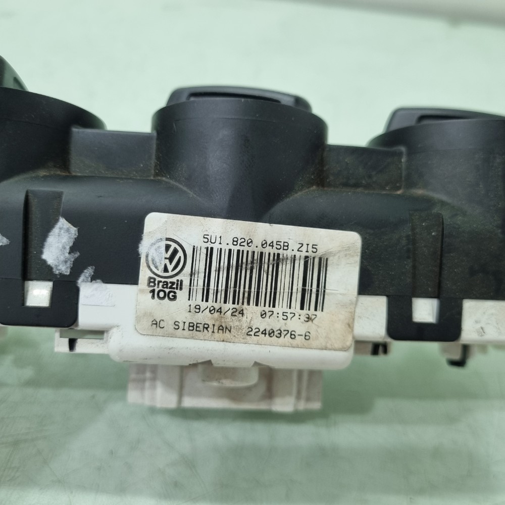 Comando De Ar Condicionado Volkswagen Gol G5 2008/2013 4
