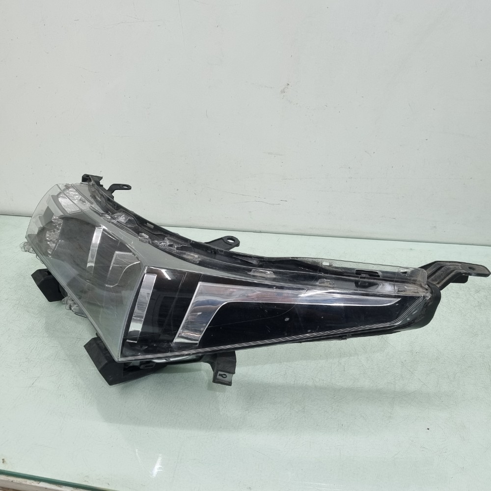 Farol Lado Esquerdo Toyota Corolla 2015 À 2018 Esquerdo/motorista 3