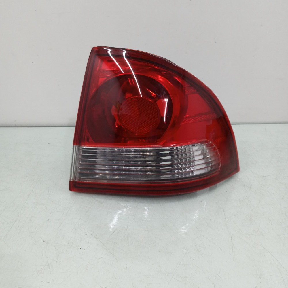 Lanterna Traseira Direita Chevrolet Classic 2010/2013 Direito/passageiro 1