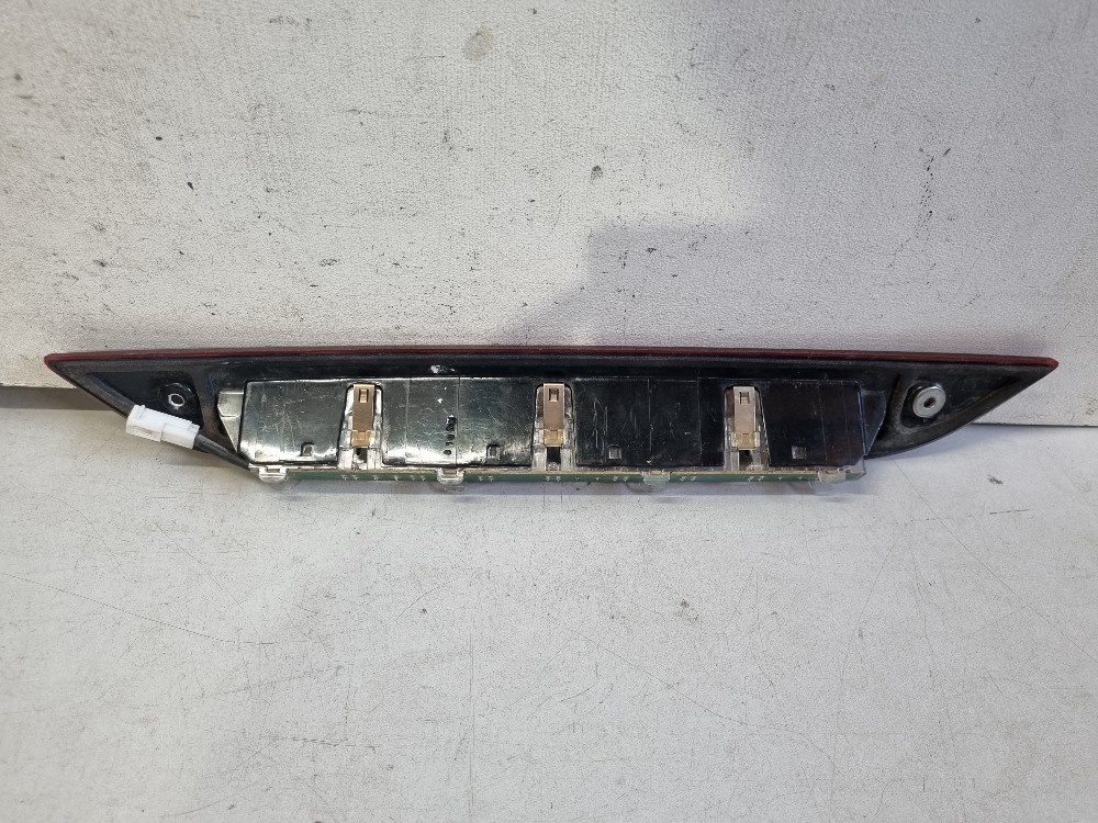 Break Light Traseiro Fiat Fiorino 2012/2022 Semi-novo Orig. 2