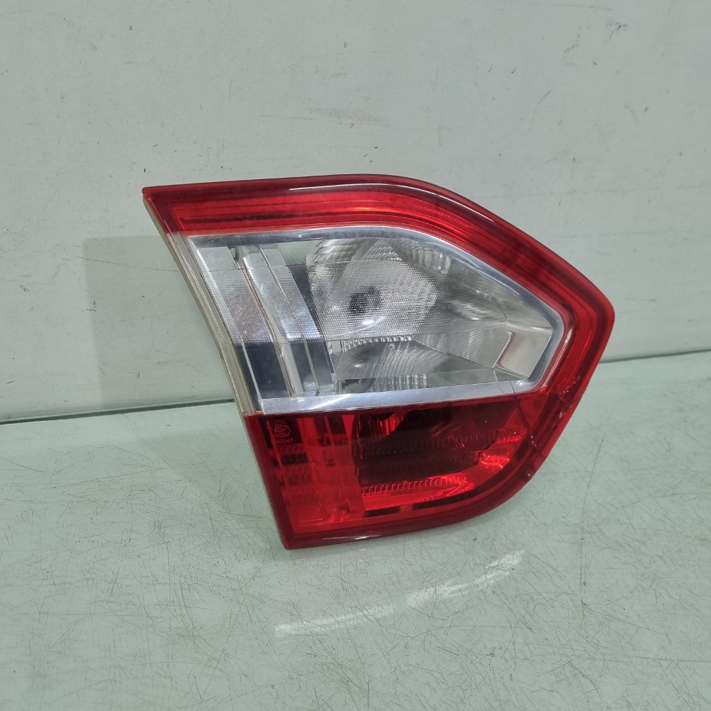 Lanterna Lado Esquerdo Da Tampa Renault Fluence 2011 À 2018