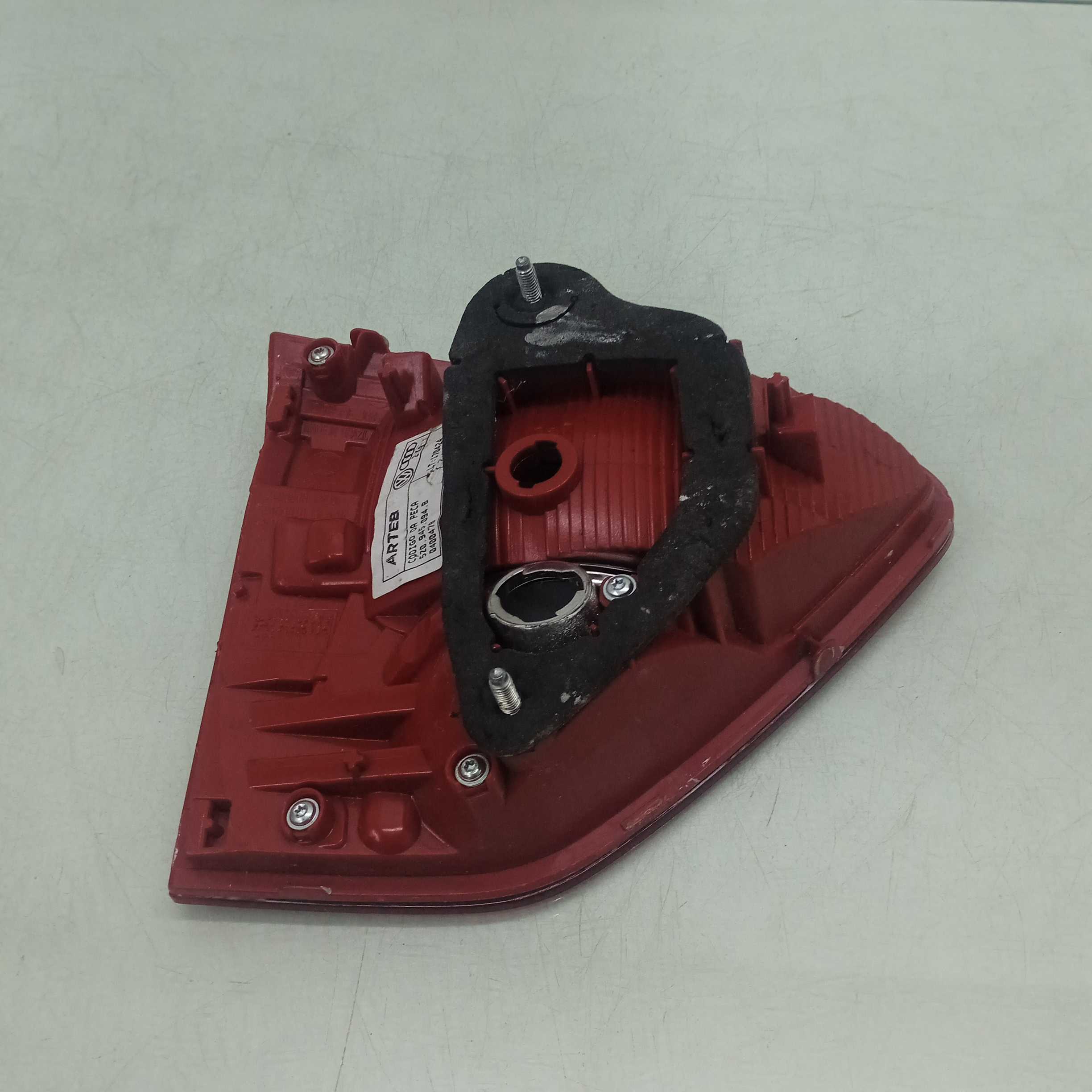 Lanterna Lado Direito Volkswagen Fox 2015/2020 Reconsiderado Direito/passageiro 2