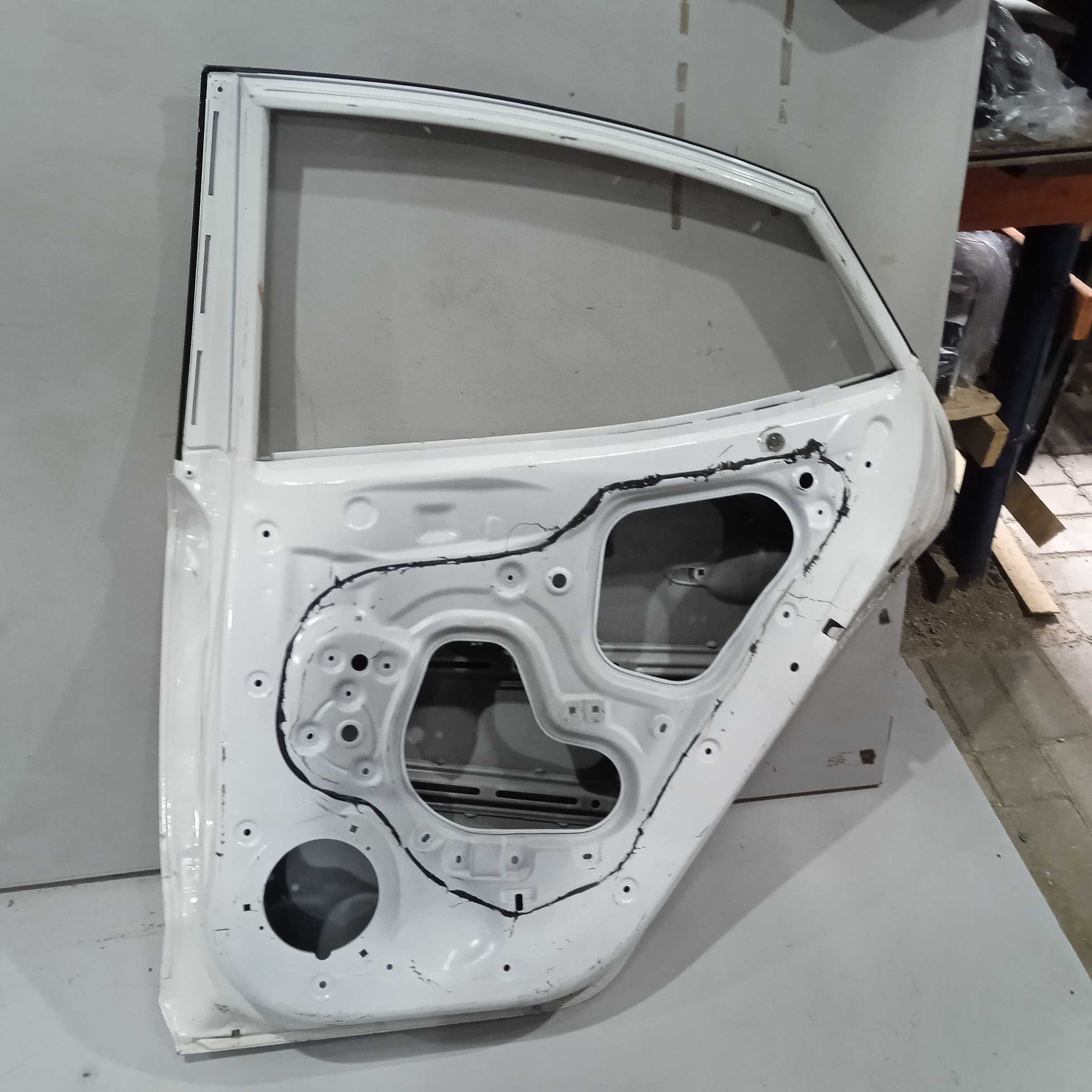 Porta traseira lado direito HB20 Sedan 2020 a 2025 2