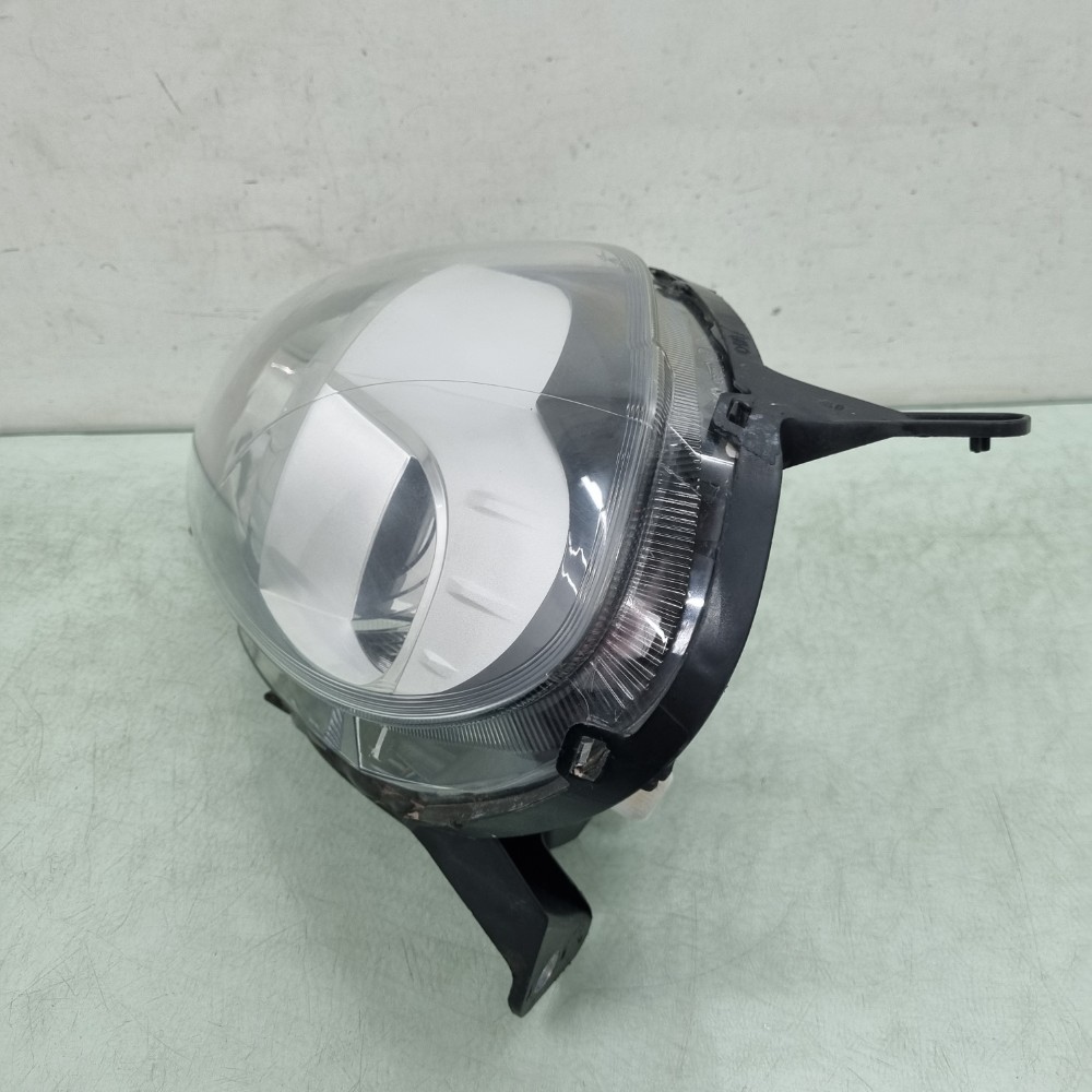 Farol Do Lado Esquerdo Fiat Punto Modelos 2013/2016 – Esquerdo/motorista 3