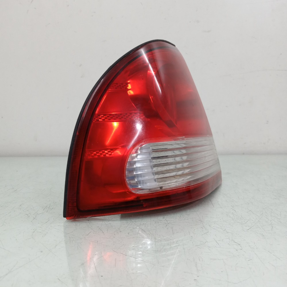 Lanterna Esquerda Chevrolet Classic 2011/2016 Recuperada 2