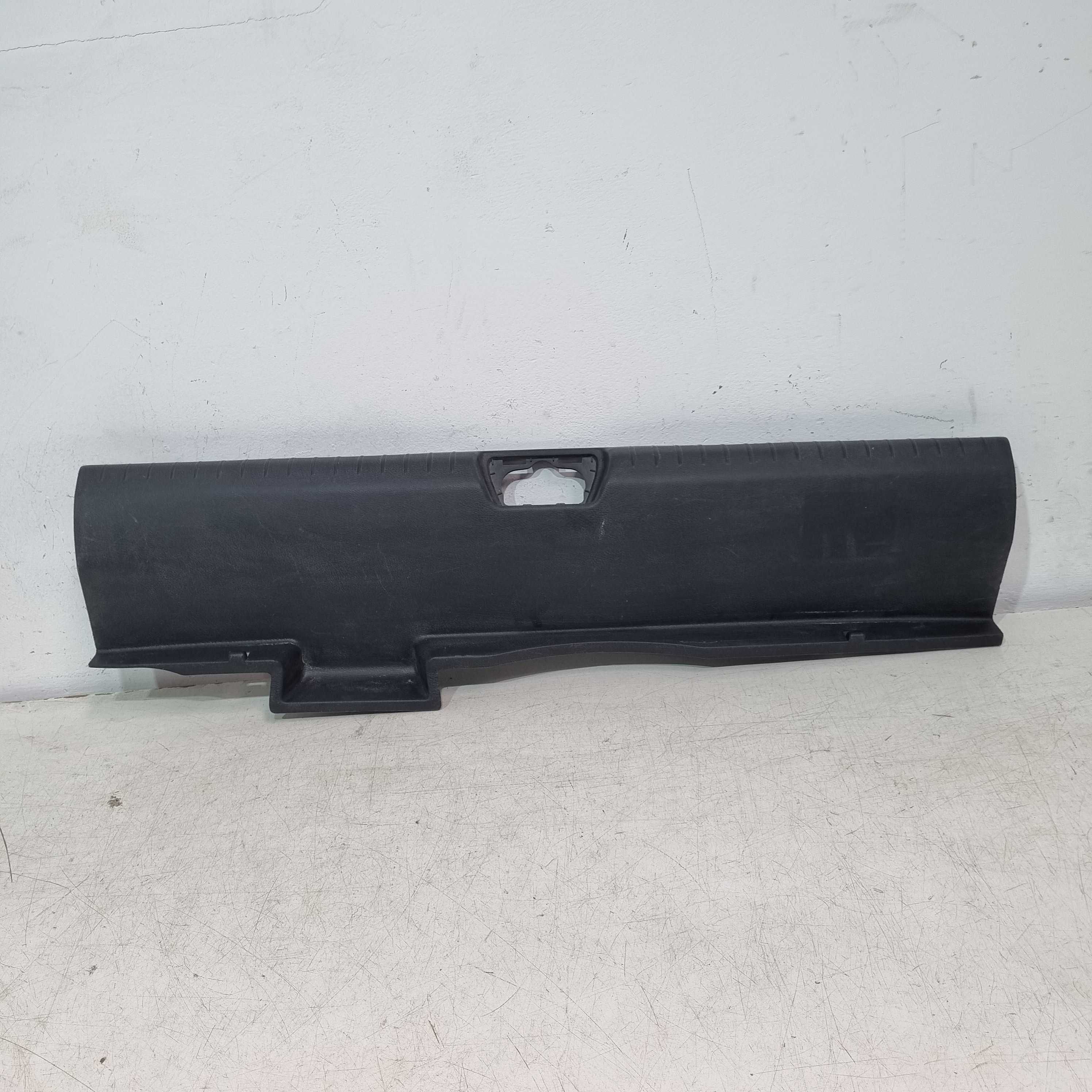 Soleira Do Painel Traseiro Honda Civic 2007/2012 Usado Preta