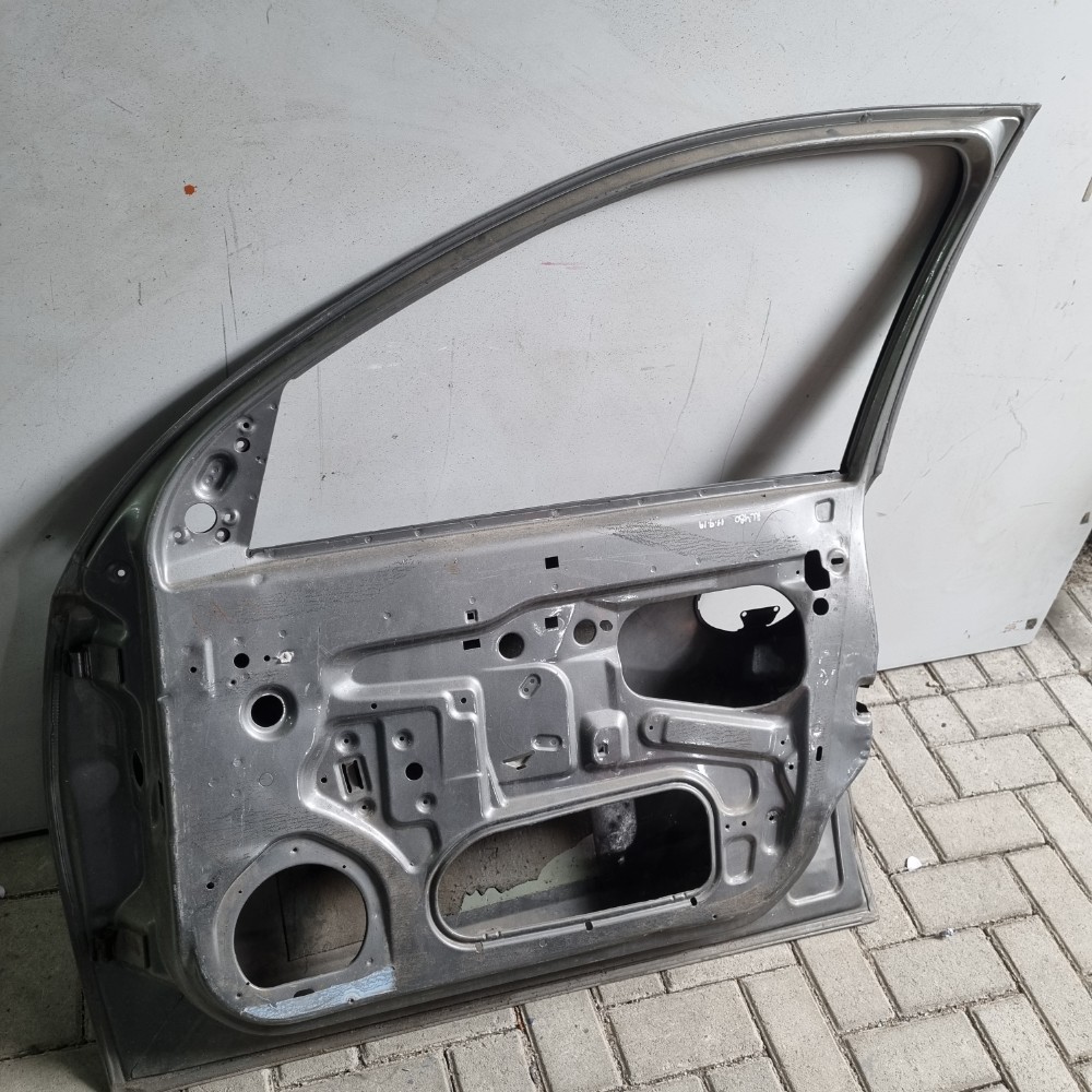 Porta Dianteira Do Lado Direito Chevrolet Corsa 2003/2010 Dianteira 4