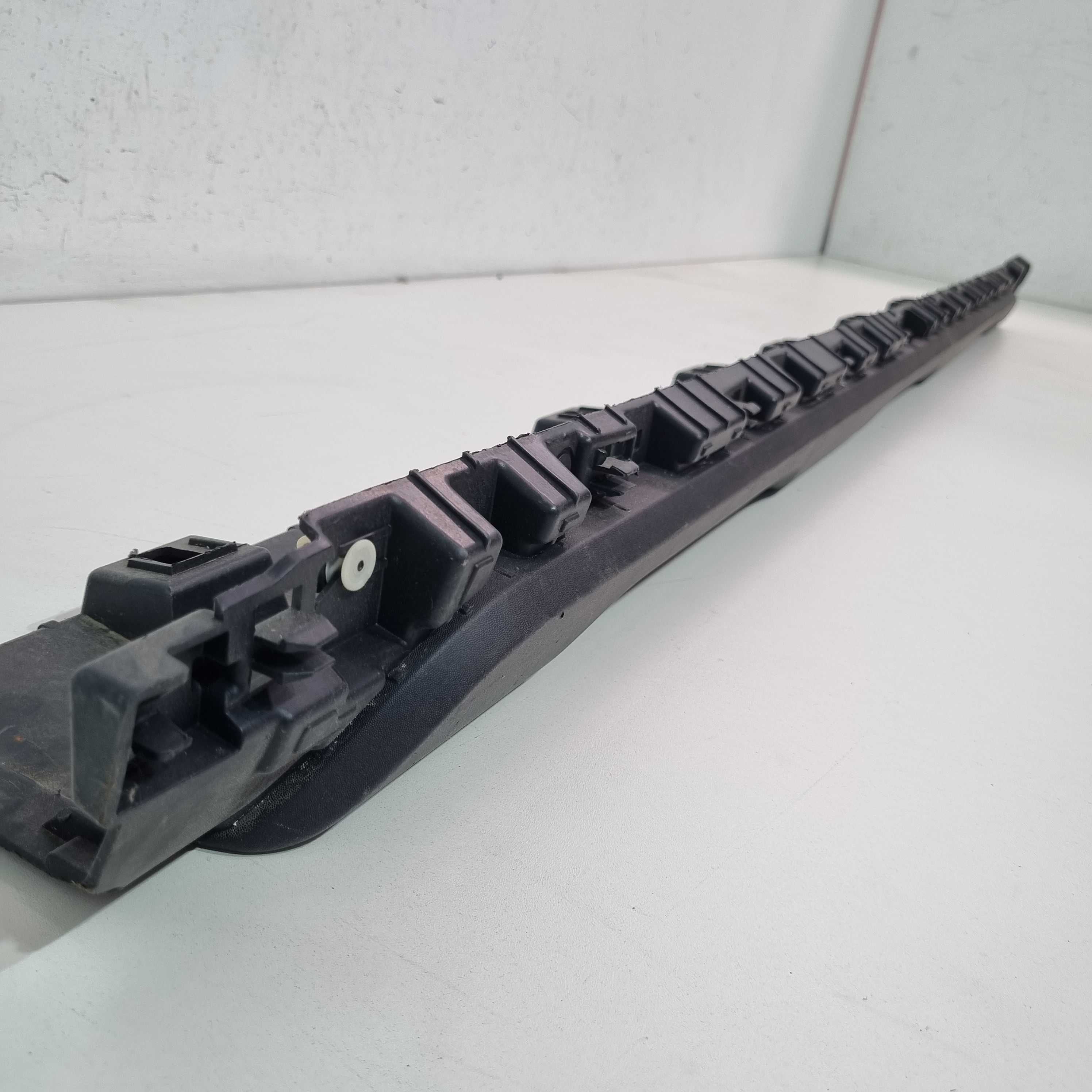 Spoiler Lateral Do Lado Esquerdo Renault Duster 2020/2023 5