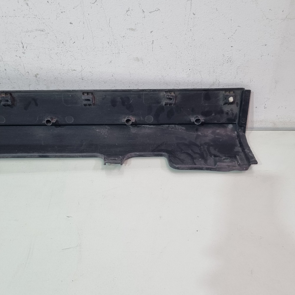 Spoiler Lateral Direito Fiat Toro Modelos 2016/2019 5