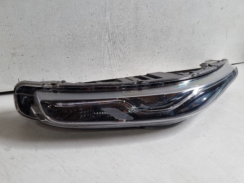 Farol Esquerdo Superior 2 Reatores Fiat Toro 2022/2025. 2