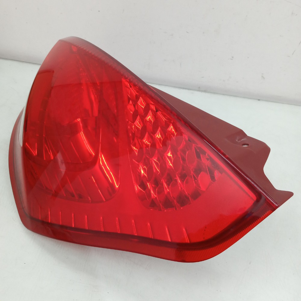 Lanterna Direita Ford New  Fiesta Hatch 2010 / 2012 3
