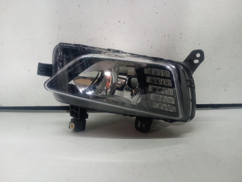 Farol De Milha Esquerdo Com Led Polo 2018/2024 Recuperado 1