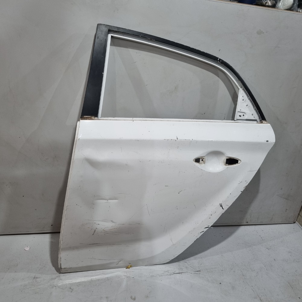 Porta Traseira Esquerda Hyundai HB20 2013/2020 Recuperada 1