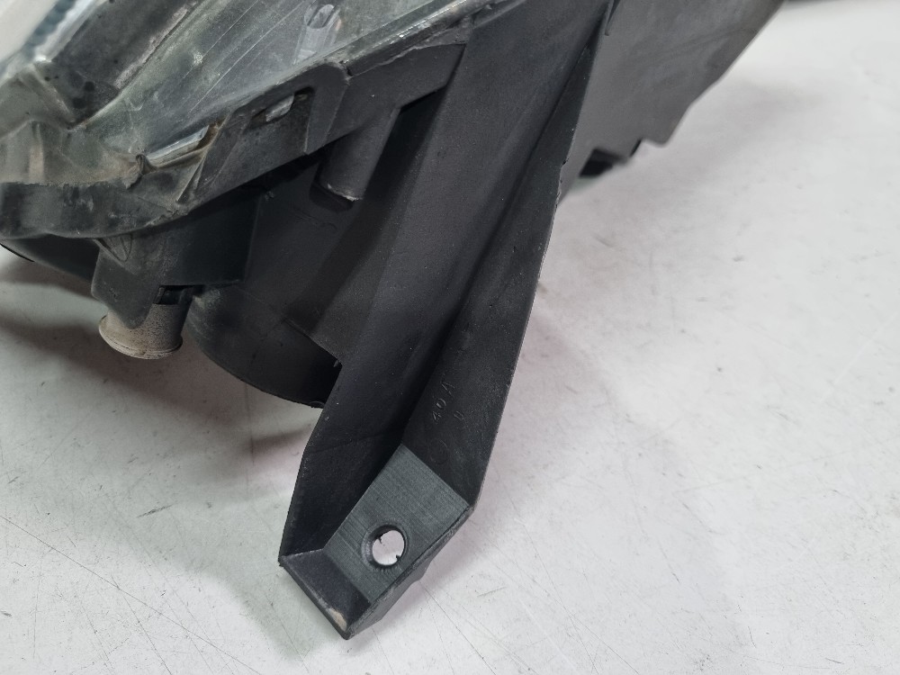 Farol Direito Cromado Chevrolet Corsa 2008/ 2012 Recuperado. 13