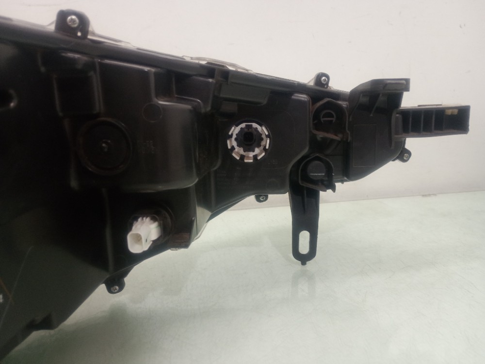 Farol Dianteiro Esquerdo Toyota Corolla Cross 2022/2024 Esquerdo/motorista 6