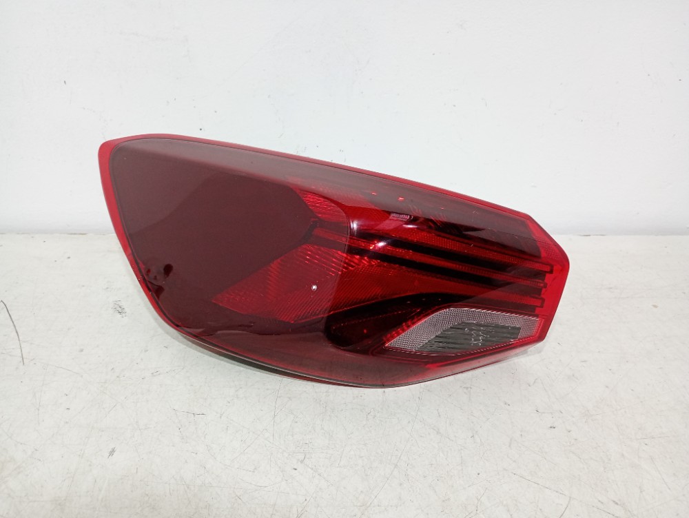 Lanterna Esquerda Onix Sedan 2020/2022 Recuperada 1