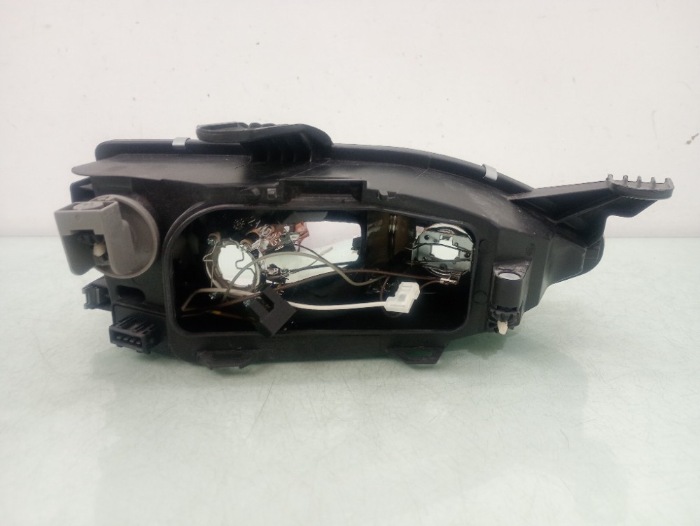 Farol Dianteiro Esquerdo Fiat Palio 1999/2002 Esquerdo/motorista 4
