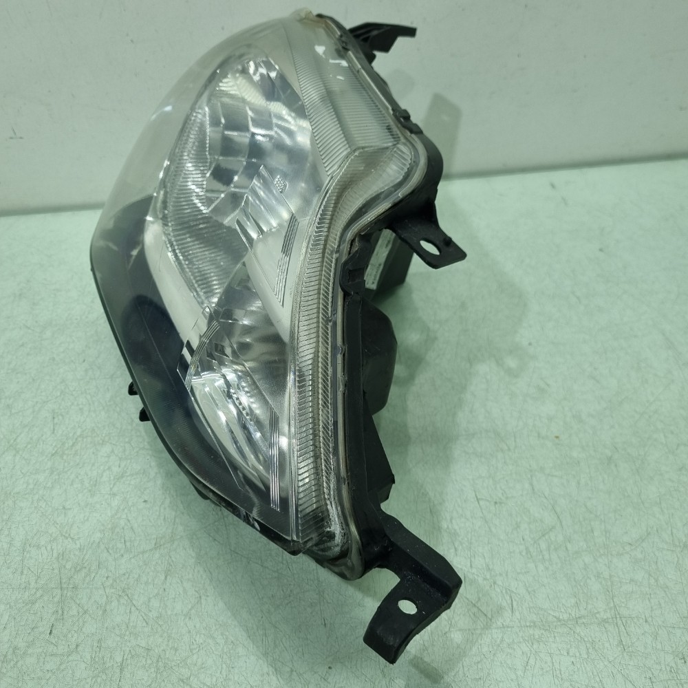 Farol Do Lado Direito Toyota Etios Modelos 2014/2017 Direito/passageiro 2