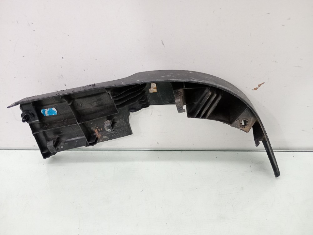 Acabamento Direito Para-choque Traseiro Hilux 2008/2016 4
