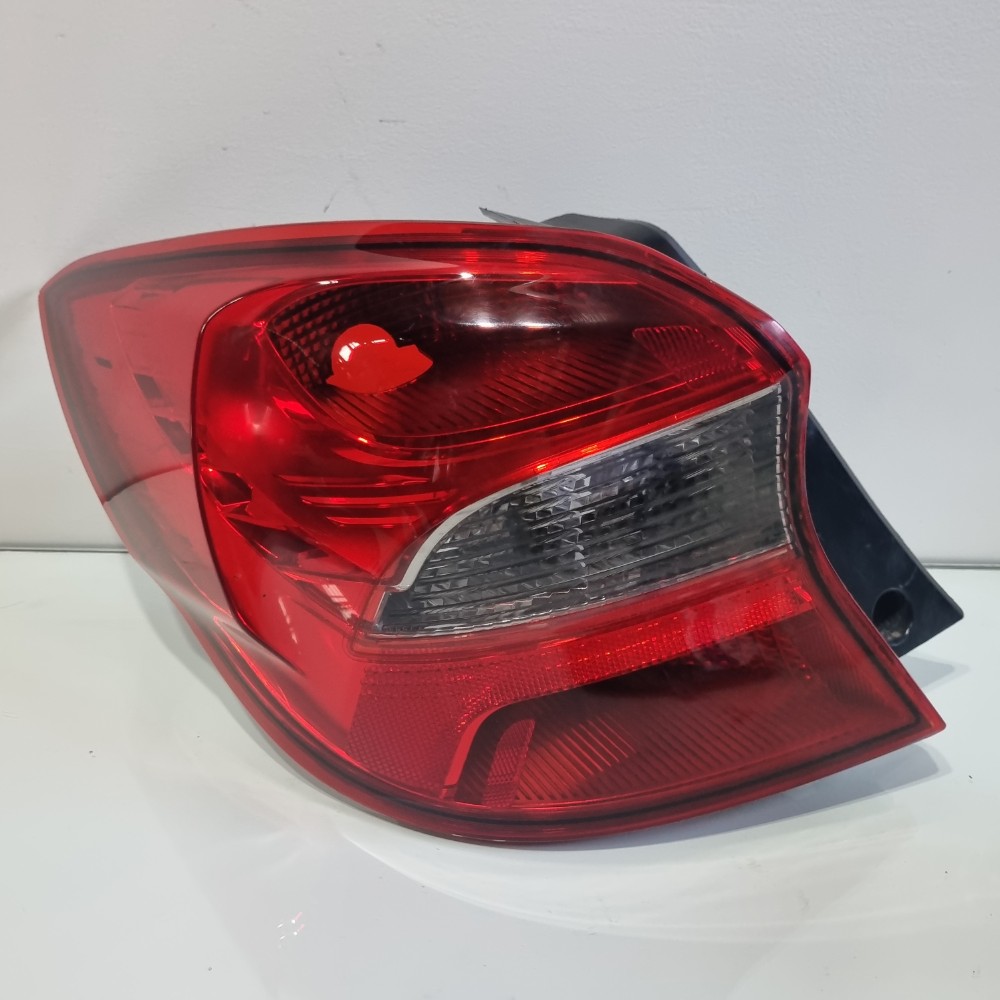 Lanterna Fume Do Lado Esquerdo Ford Ka Hatch 2018/2022 Esquerdo/motorista 1