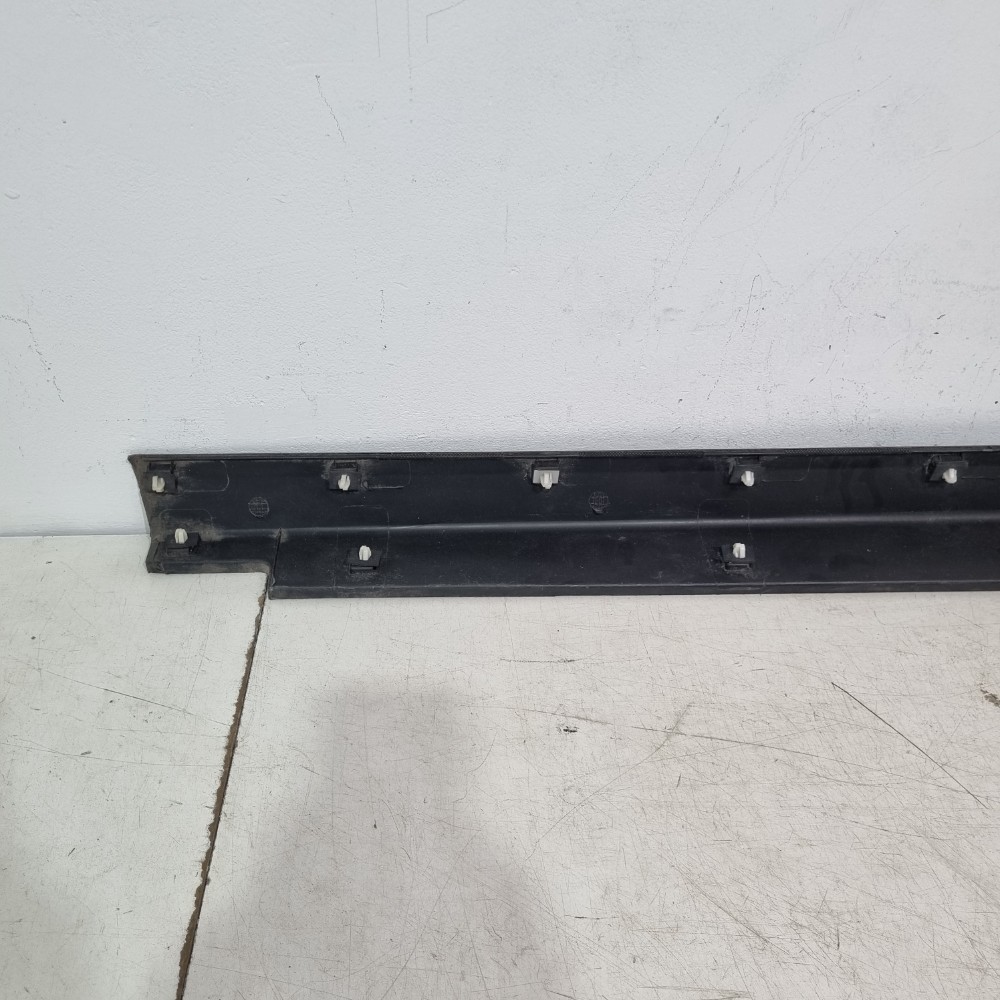 Spoiler Lateral Direito Hyundai Santa Fé Modelos 2017/2020 8