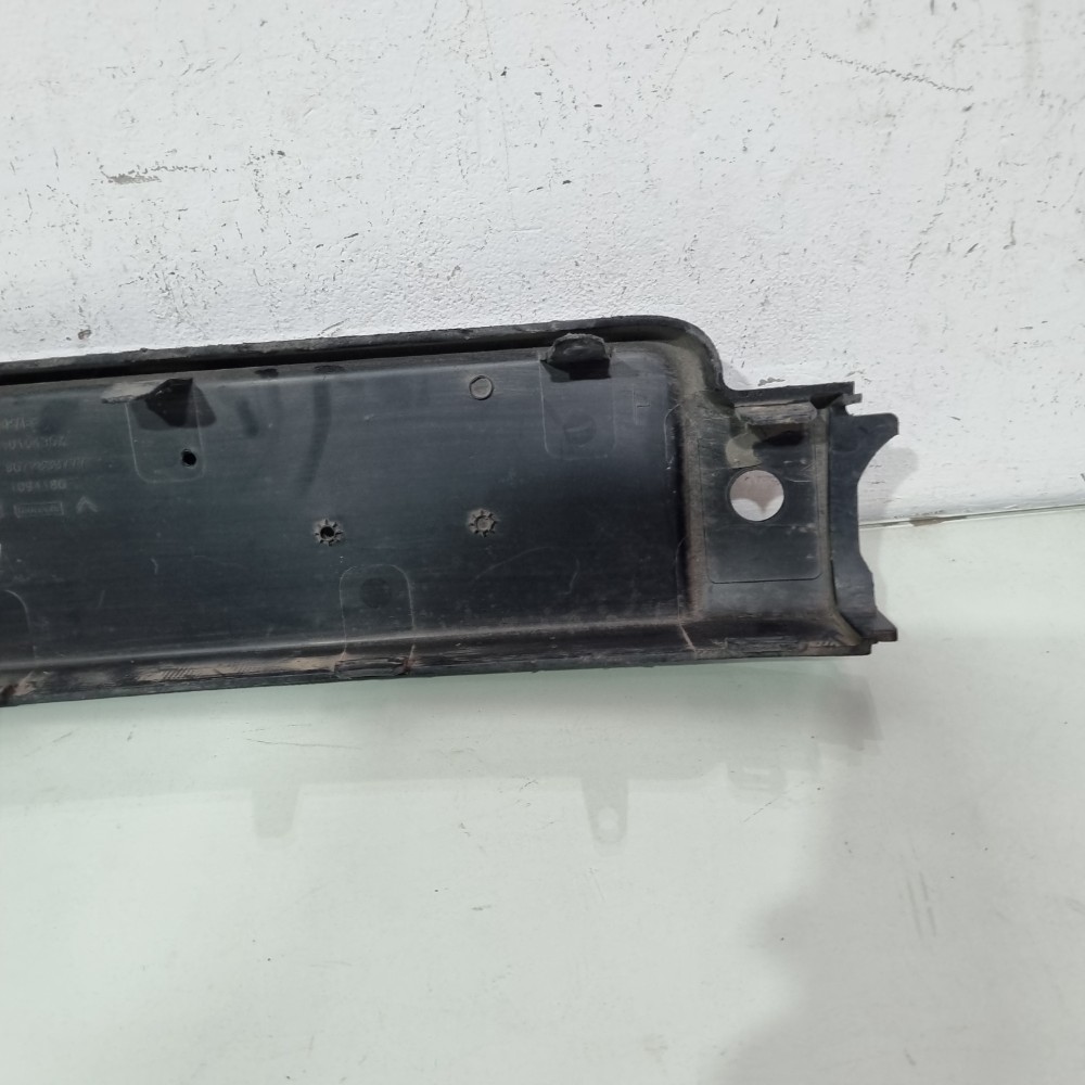 Aplique Central Parachoque Dianteiro Citroen Ds5 2013/2016 Preto 5