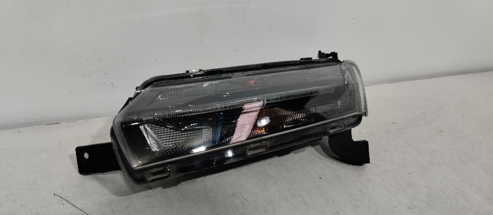 Farol Esquerdo Superior Kwid 2022 A 2025 Recuperado Original 2