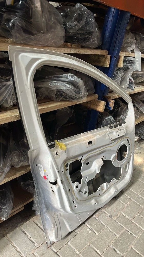 Porta Dianteira Esquerda Peugeot 308 2012/2016 Dianteira Esquerda Branca 3
