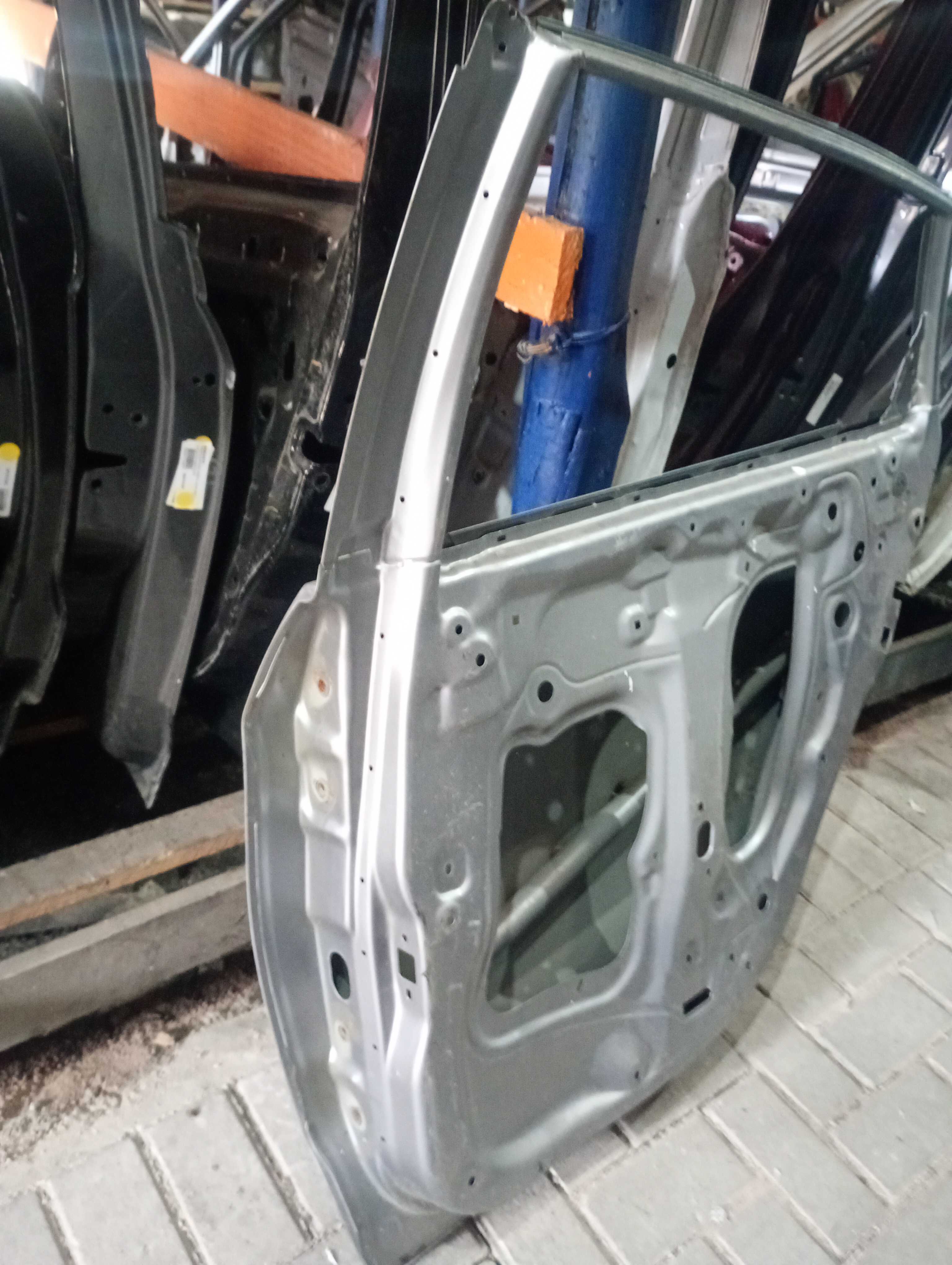 Porta traseira Honda Civic direita 2018/2022 2