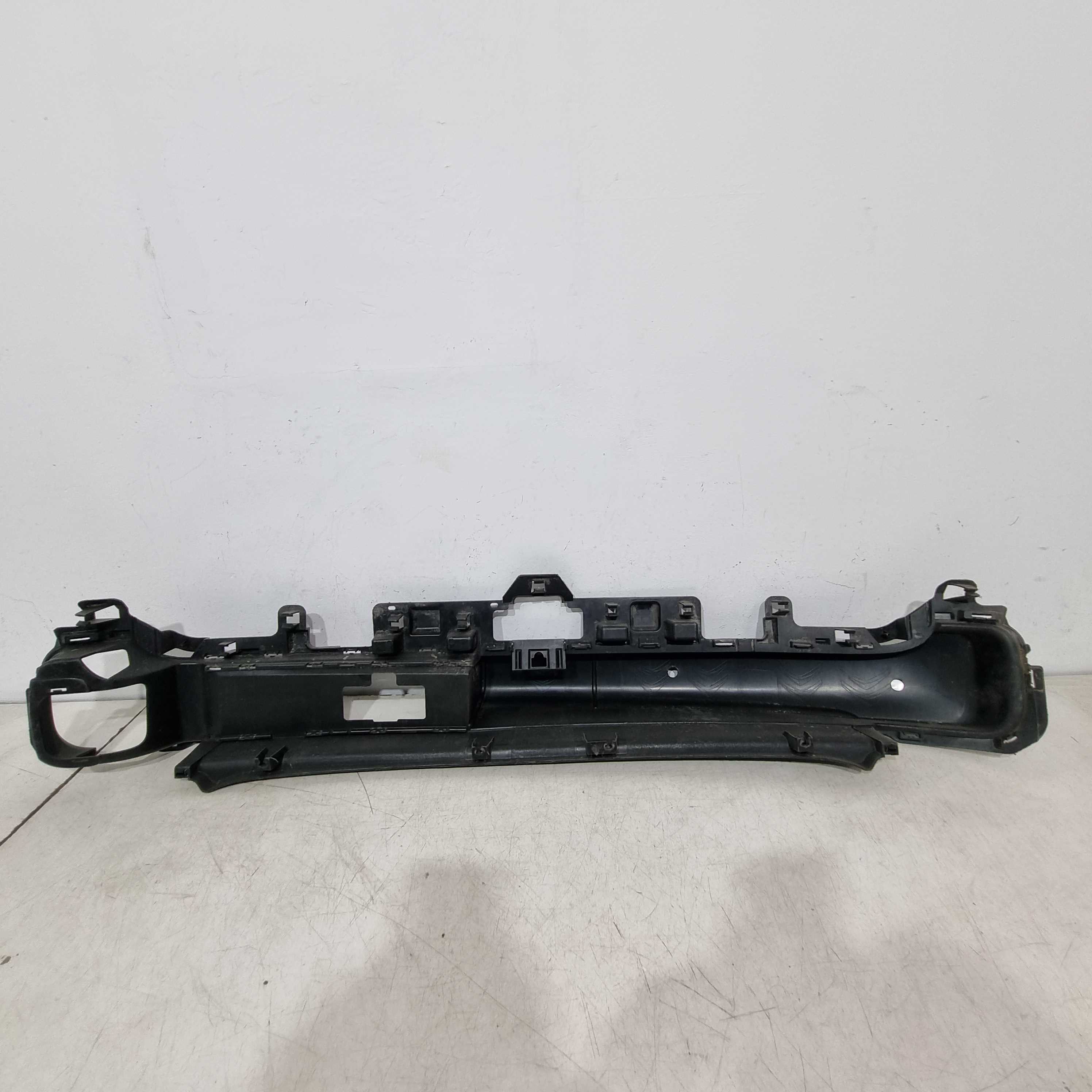 Moldura Do Parachoque Traseiro Citroen Aircross 2016/2019 4