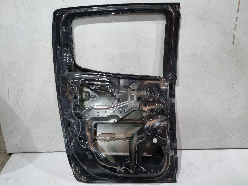 Porta traseira esquerda Chevrolet S10 2013/2022 recuperada 4