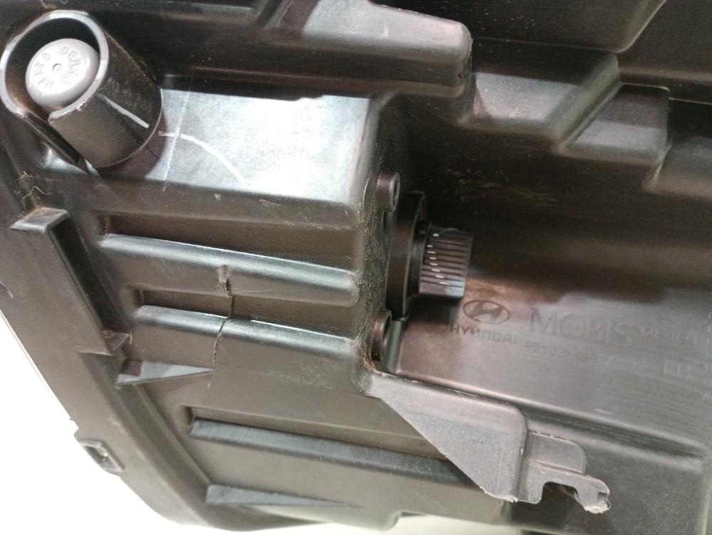 Farol direito HB20 2022/2025 7