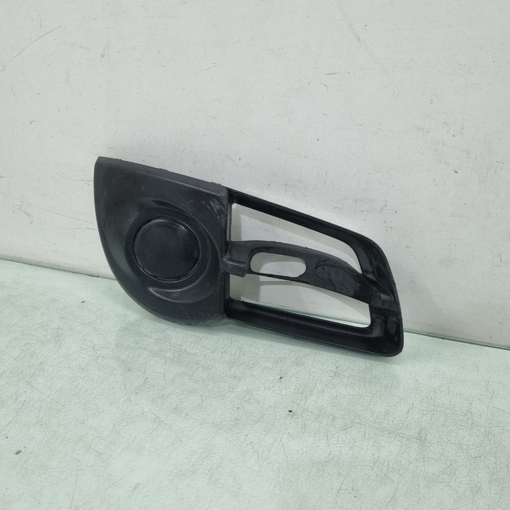 Moldura Do Cibié Direito Chevrolet Montana 2013/2016 3