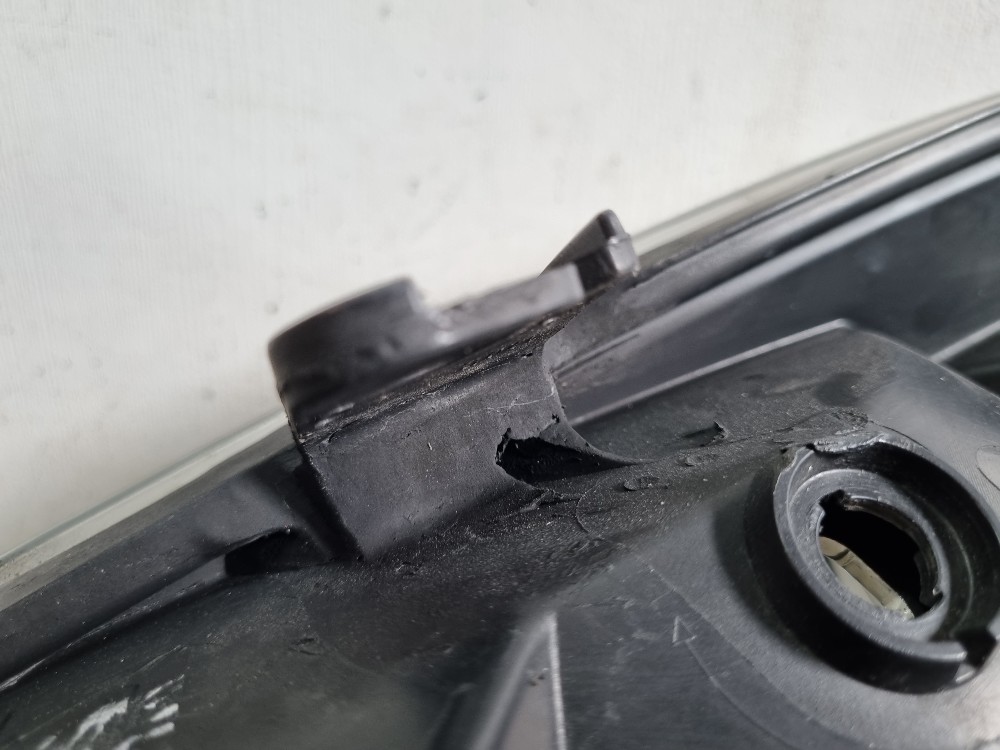Farol Direito Fiat Uno Drive 2016/2019 Recuperado Original Direito/passageiro 5