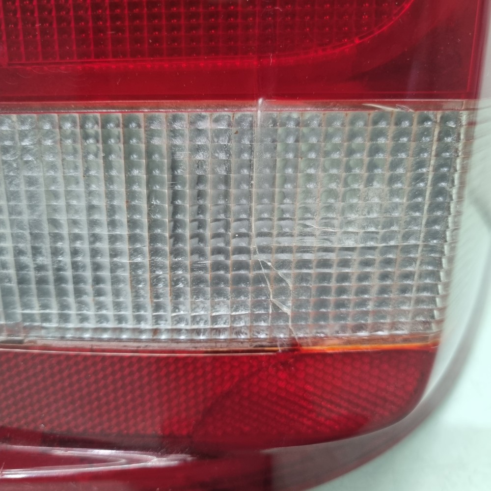 Lanterna Do Lado Direito Volkswagen Amarok Modelos 2010/2016 Direito/passageiro 6