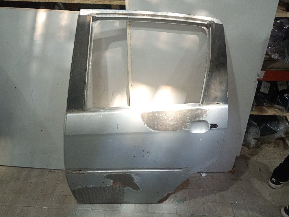 Porta Traseira Do Lado Esquerdo Fiat Idea Modelos 2011/2015 2