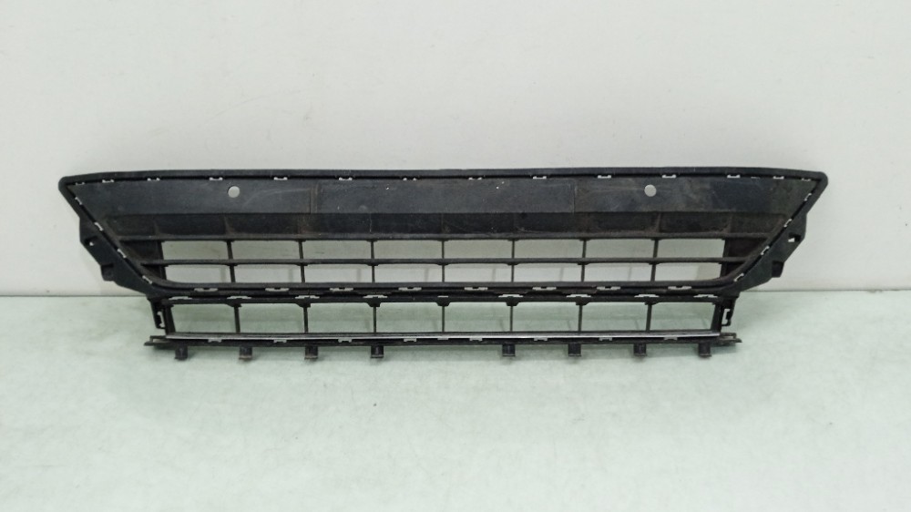 Grade Inferior Para-choque Diant Vw Polo 2017/2022 Seminova 1