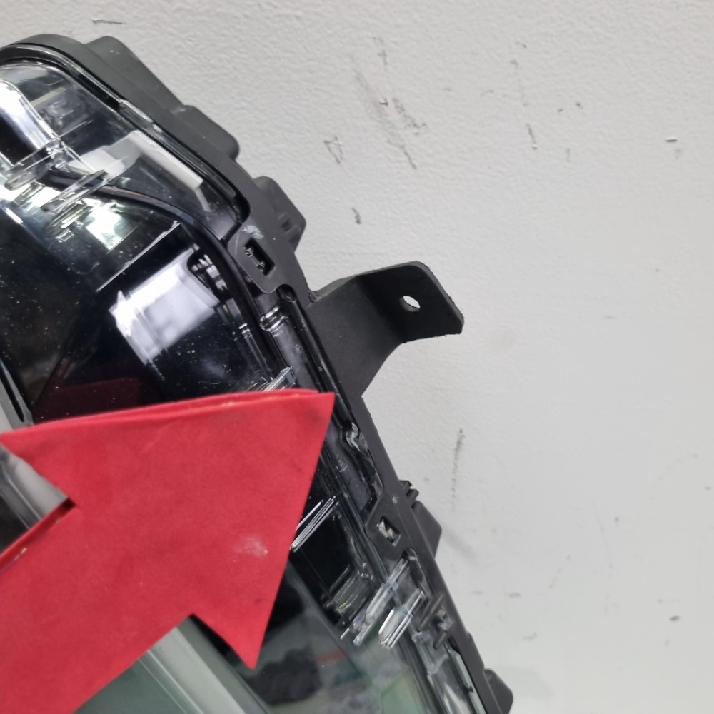 Farol Auxiliar C/led Do Lado Esquerdo Peugeot 2008 2023/2025 4