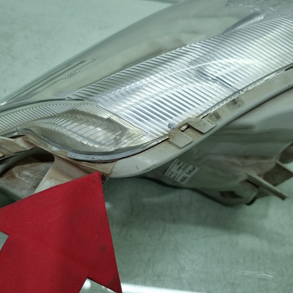 Farol Do Lado Direito Toyota Etios Modelos 2013/2016 Direito/passageiro 4