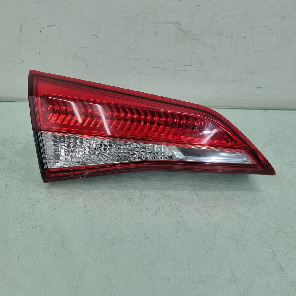 Lanterna Esquerda Sem Led Tampa Toyota Yaris 2018/2021 Esquerdo/motorista 1