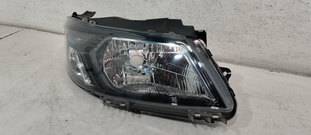 Farol Direito Máscara Negra Onix 2013/2017 2