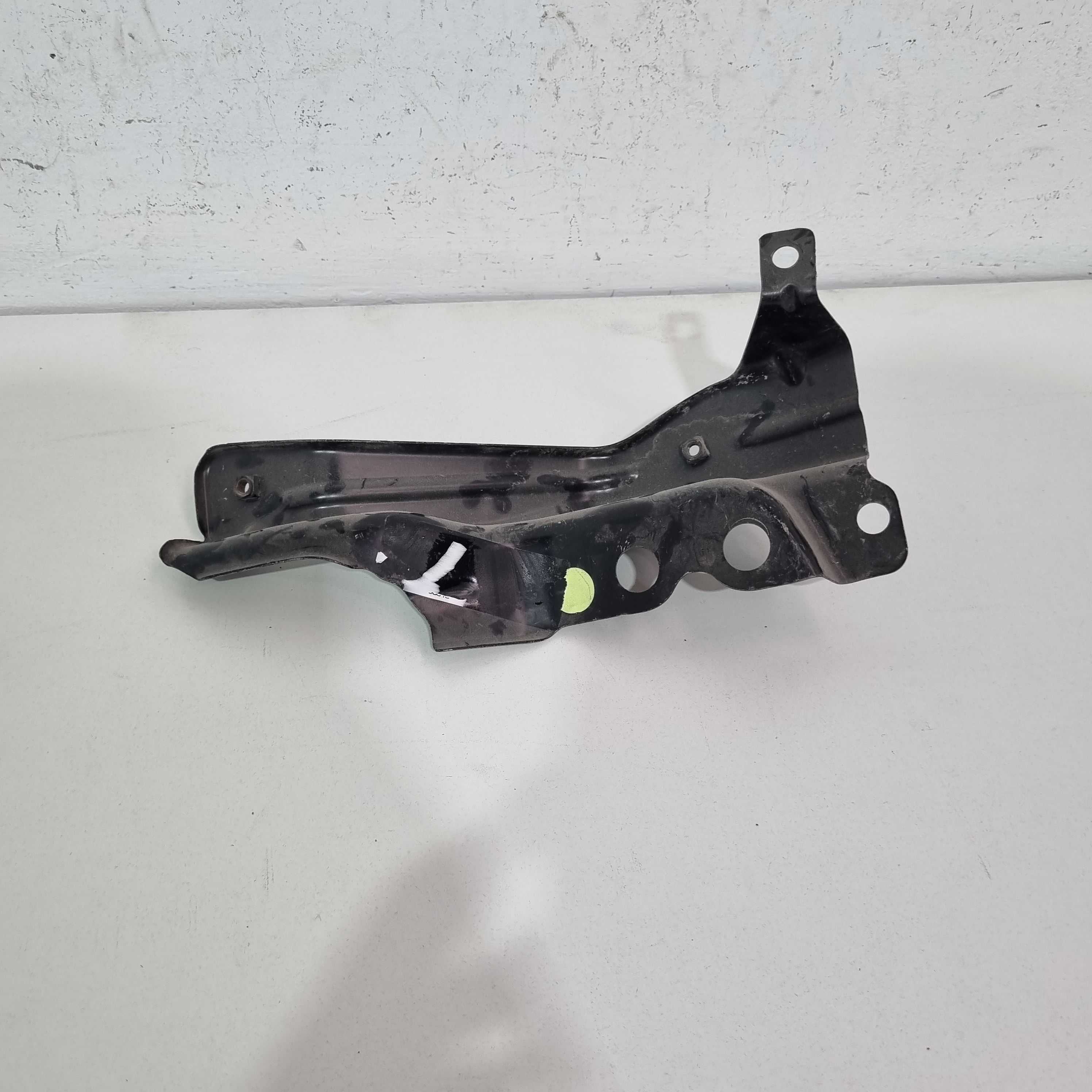Suporte Do Farol Esquerdo Volkswagen Spacefox 2003/2010 6