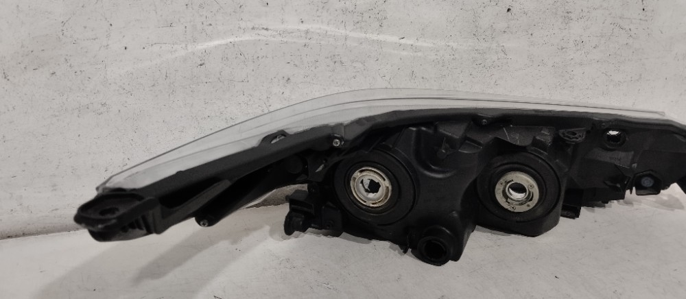 Farol Esquerdo Cromado Yaris 2017/2022 4