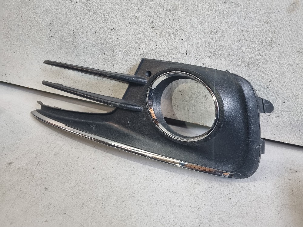 Moldura Esquerda Do Cibié Volkswagen Fox 2015/2020 Original. 2