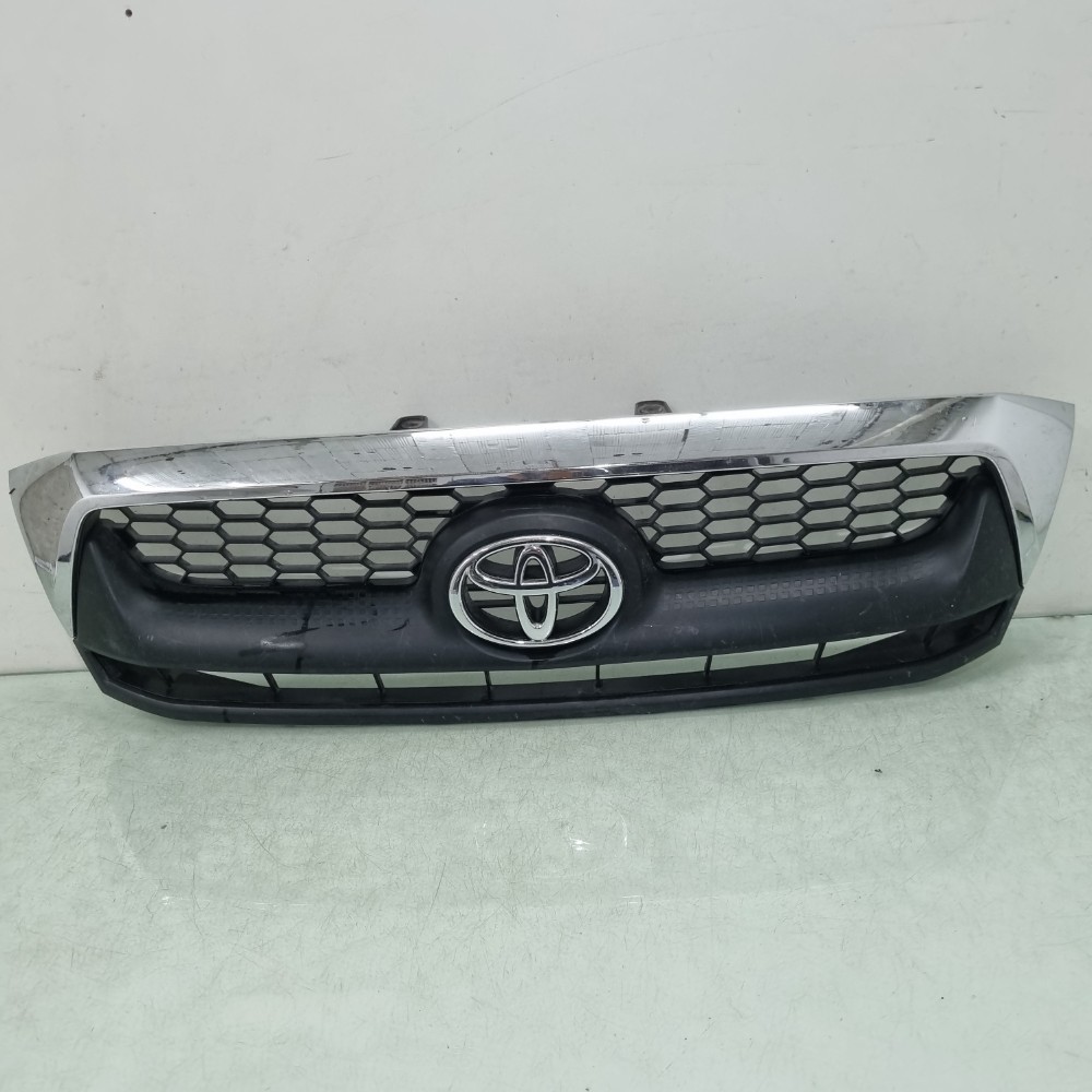 Grade Frontal Superior Toyota Hilux 2006 à 2011