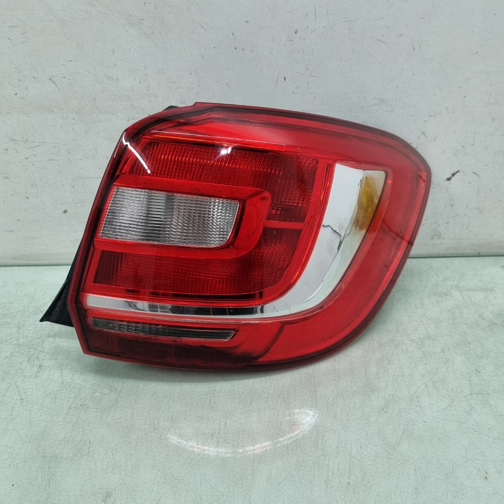 Lanterna Direita Renault Sandero 2015/2018 Direito/passageiro 1