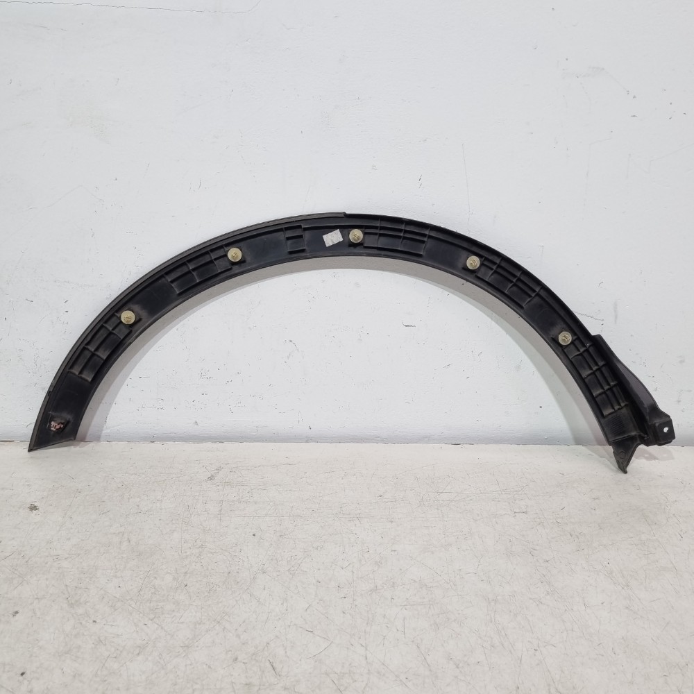 Moldura Lateral Esquerda Suzuki Sx4 S-cross 2014/2018 4